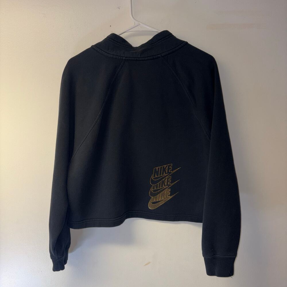 Nike Sweater - Picture 7 of 7